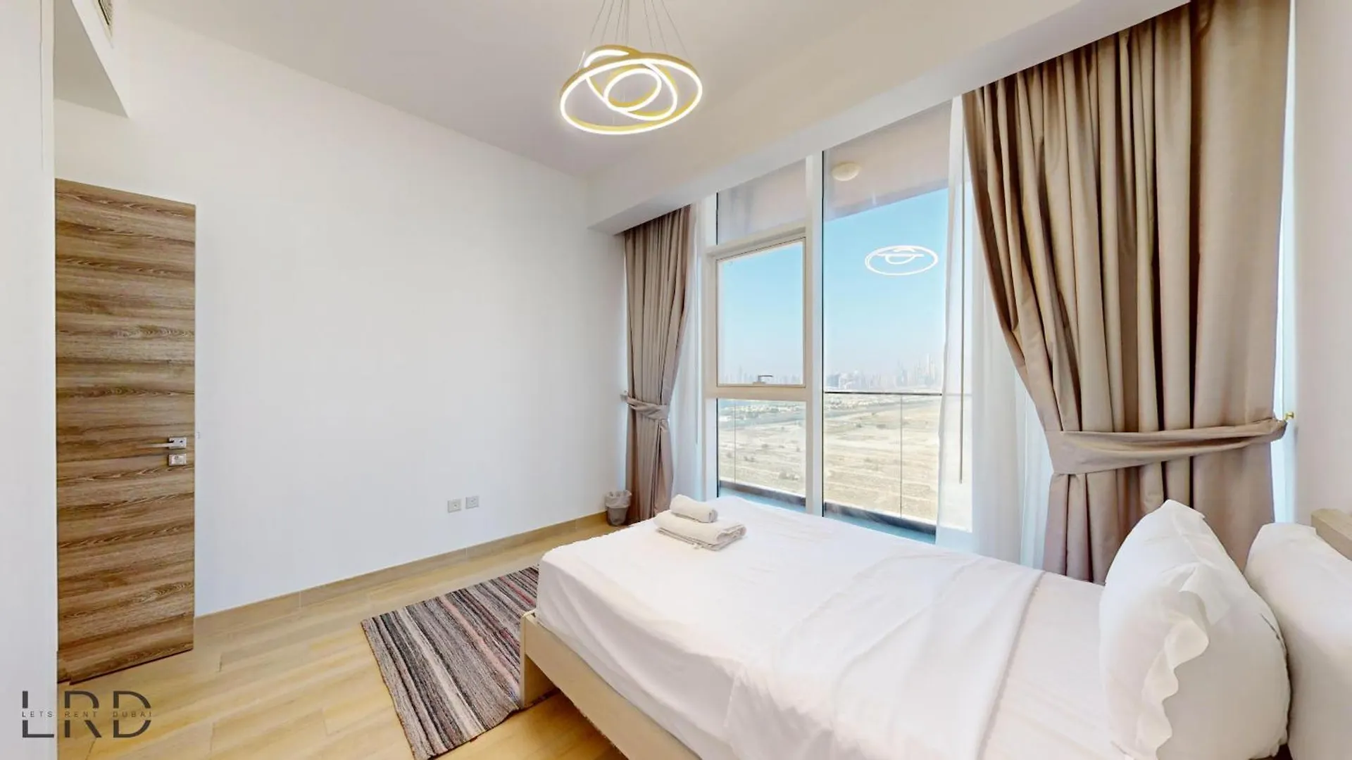 Spacious 3Br Apartment Dubaj 0*,
